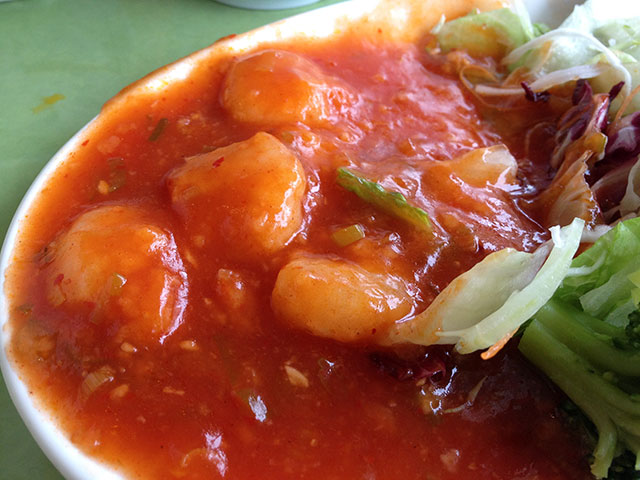 Deep-Fried Shrimps with Chinese Chili Sauce