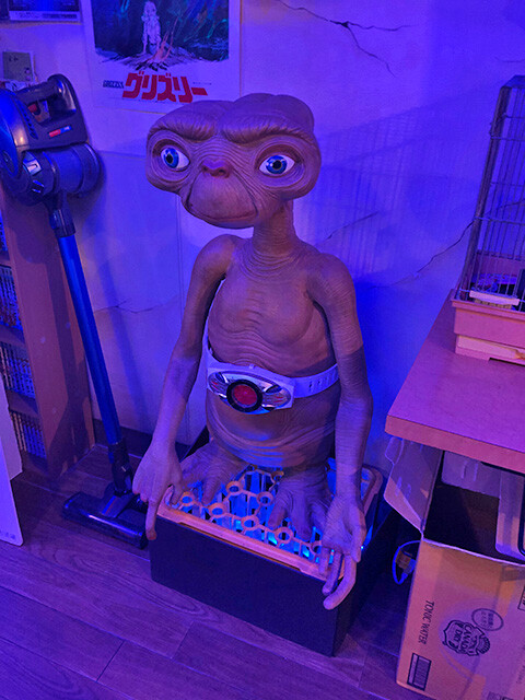 E.T.