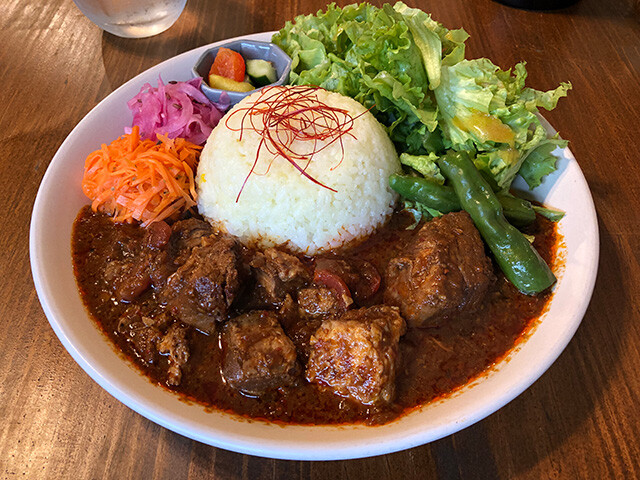 HOT Damom Pork Curry