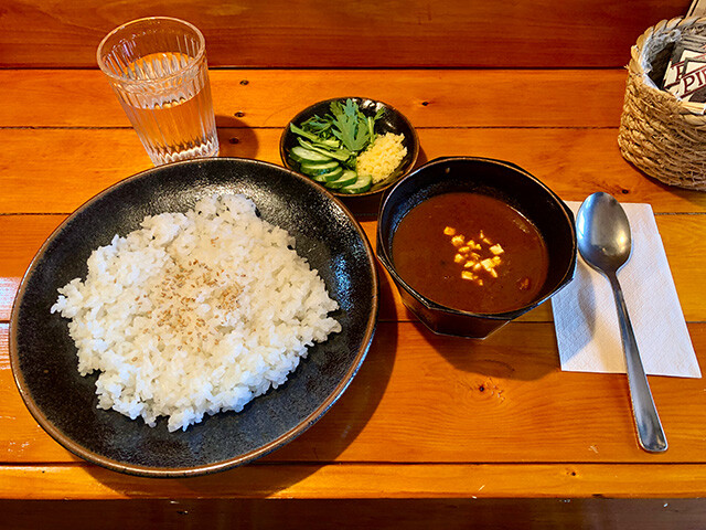 CURRY VERY HOT