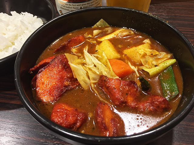 Vegetable Curry Soup with Tandoori-Flavored Chicken