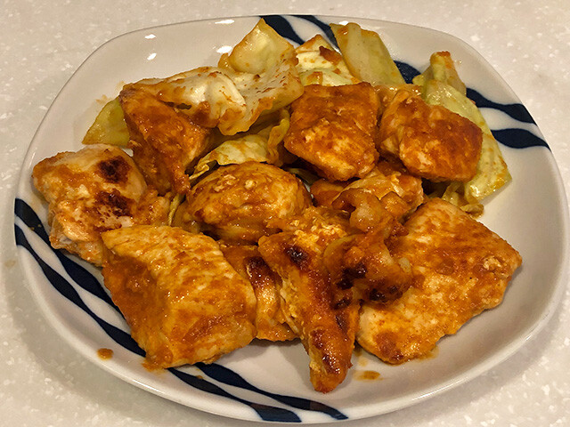 Stir-Fried Chicken Breast with Cabbage