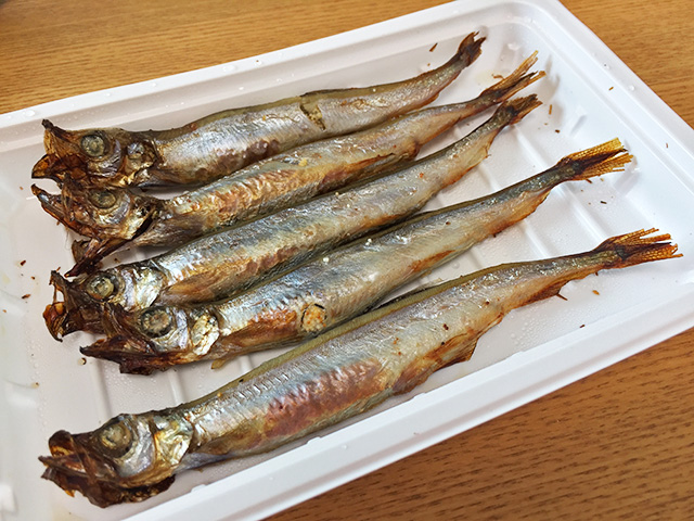 Broiled Shishamo with Roe