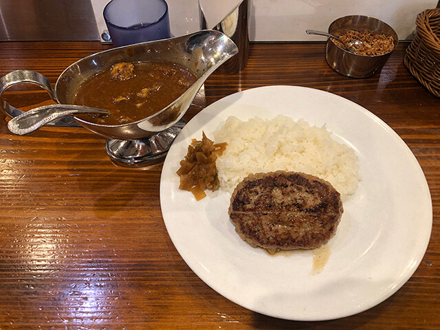 Beef Curry with Hamburger