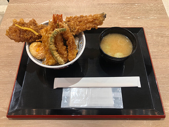 Edomae Tendon with Miso Soup
