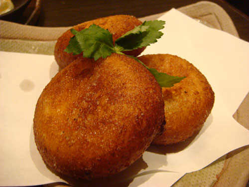 Fried Rice Cake with Cheese