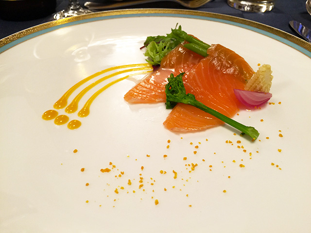 Saumon Marine et Legumes de Couleurs Sauce Orange