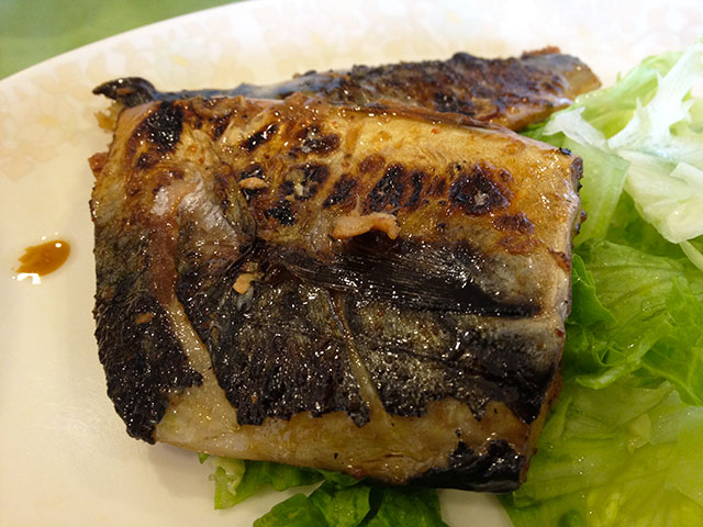 Seven-Spice Chili Mix Flavored Grilled Mackerel