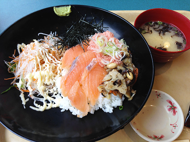 Salmon and Minced Tuna Rice Bowl