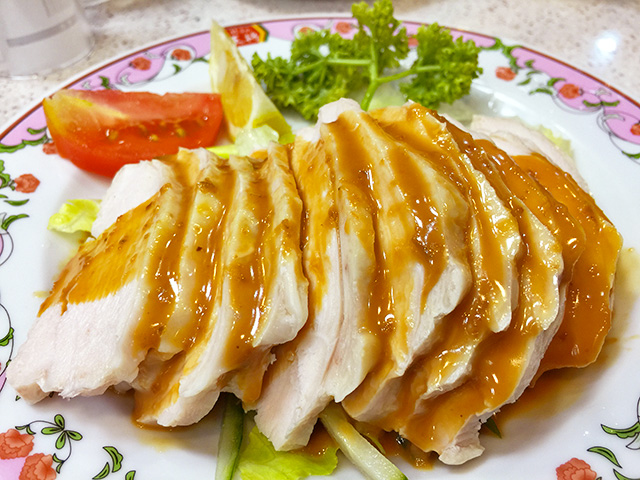 Steamed Chicken with Sesame Sauce