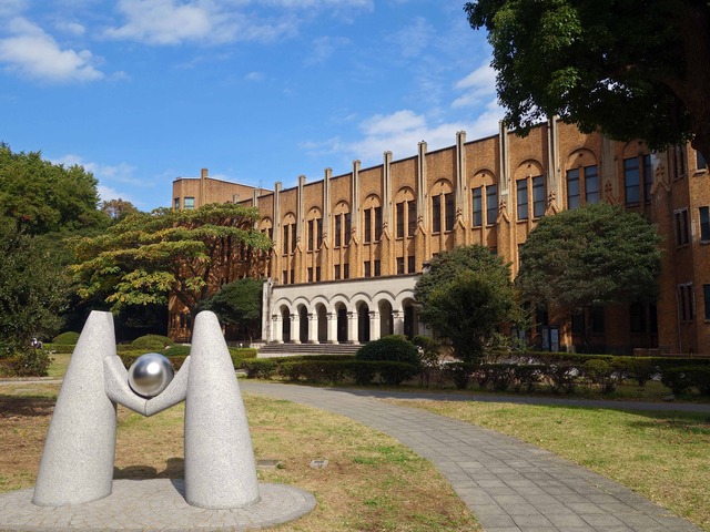 医学部本館 3_edit