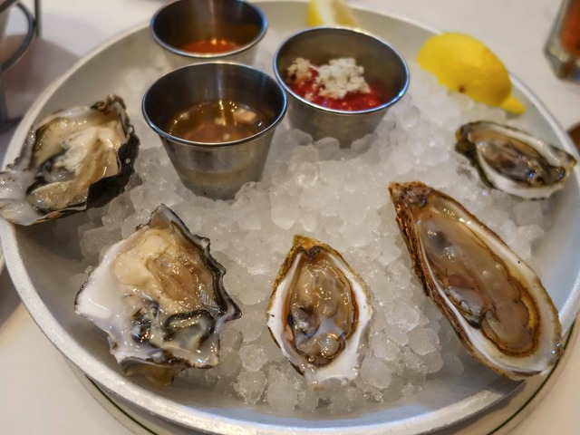 Fresh Oysters 2_edit - コピー