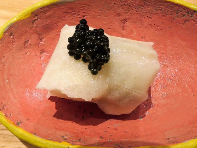 甘納豆チーズ餅,キャビア添え_edit