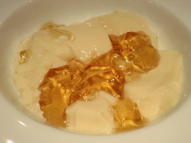 豆乳のブラマンジェ,リンゴのジュレ添え_edit