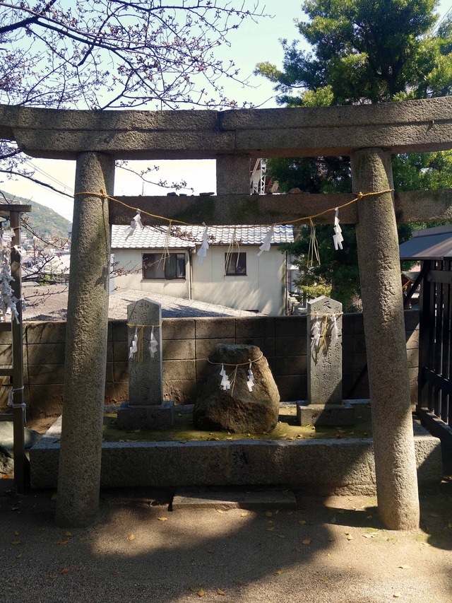 神宮遙拝所_edit
