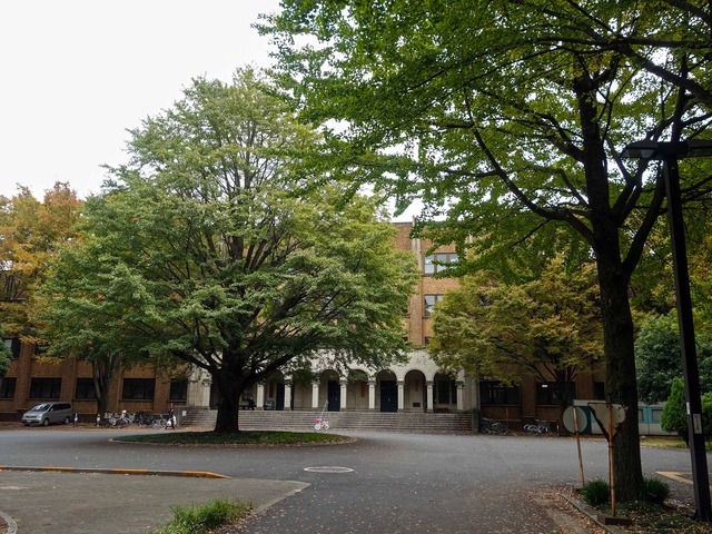 農学部3号館前 2_edit
