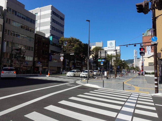 平和通り 1_edit