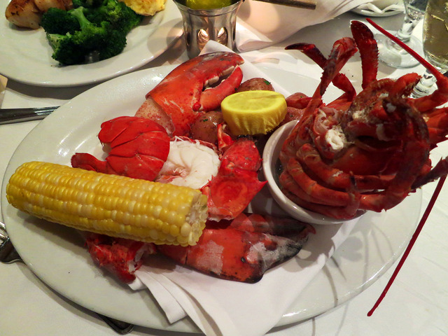 Maine Lobster (2 lb) 1_edit 2