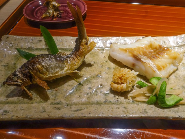 鮎とアマダイの炭火焼き 1_edit
