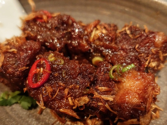 Sweet and sour crispy pork hock 7_edit