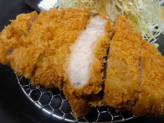 厚揚げ 六白黒豚ロースかつ膳 5_edit