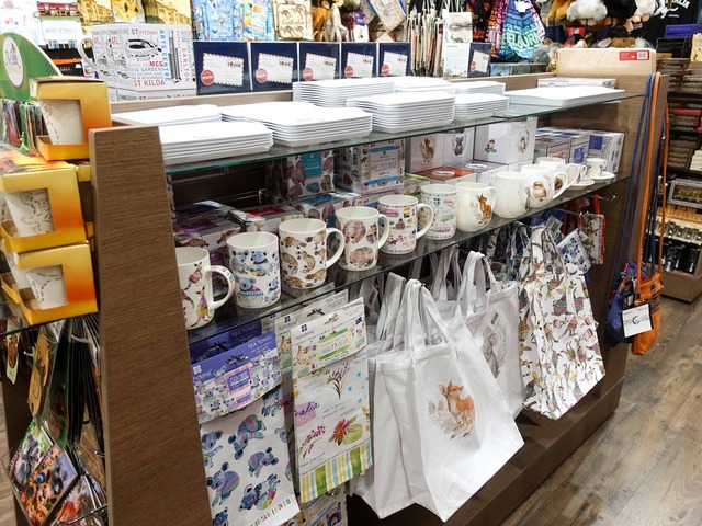 Souvenirs Australiana (Swanston St) 4_edit