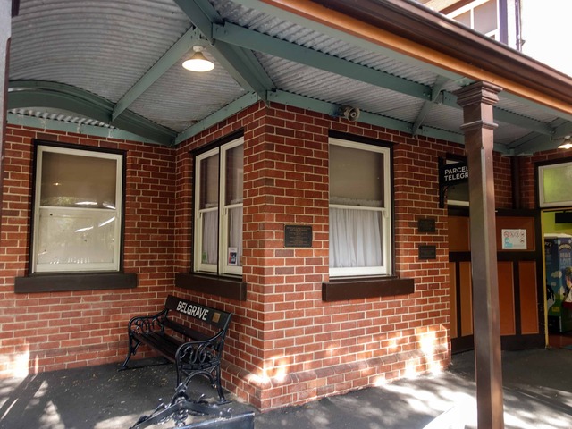 Belgrave 駅 5_edit