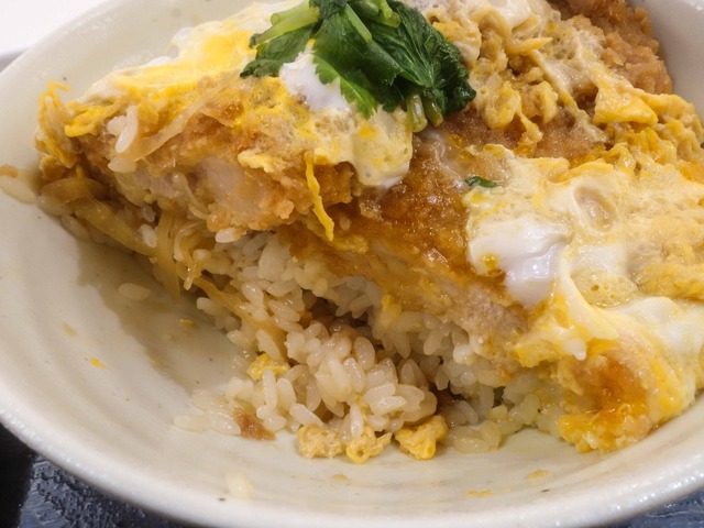 かつ丼(WかつW卵) 7_edit