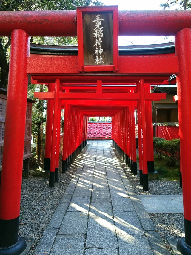 三光稲荷神社 2_edit
