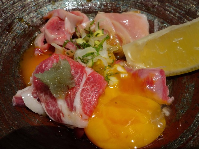 冷製盛り合わせ(牛タン元,子袋,牛ハツ,牛ロース) 2_edit