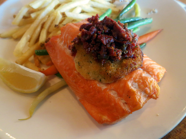 Horseradish-Crusted Salmon 2_edit