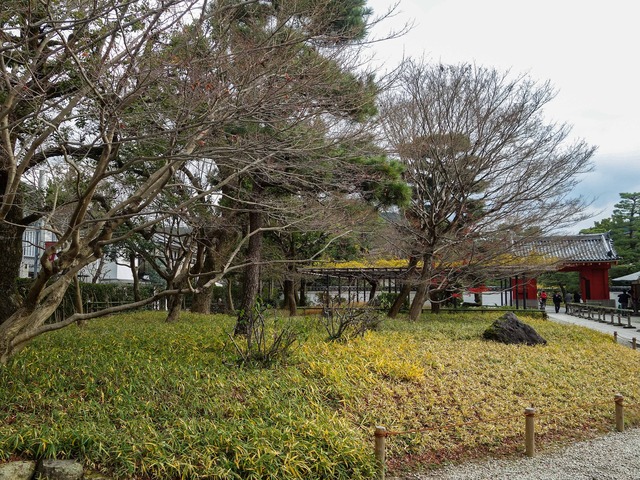 表門前広場 4_edit