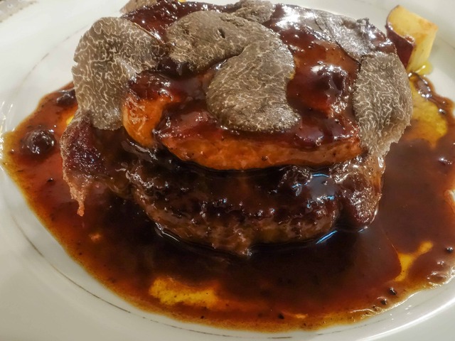 イチボ肉のロッシーニ風 3_edit