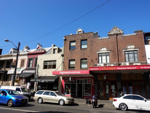 Crown St_edit