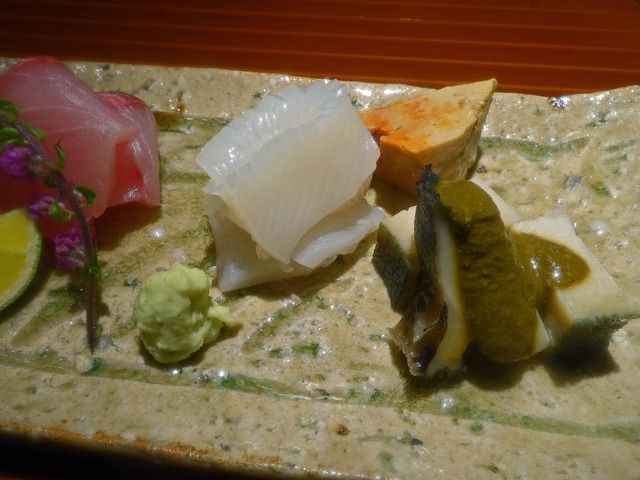 お造り(鯛,カンパチ,スミイカ,鮑,アンキモ) 2_edit