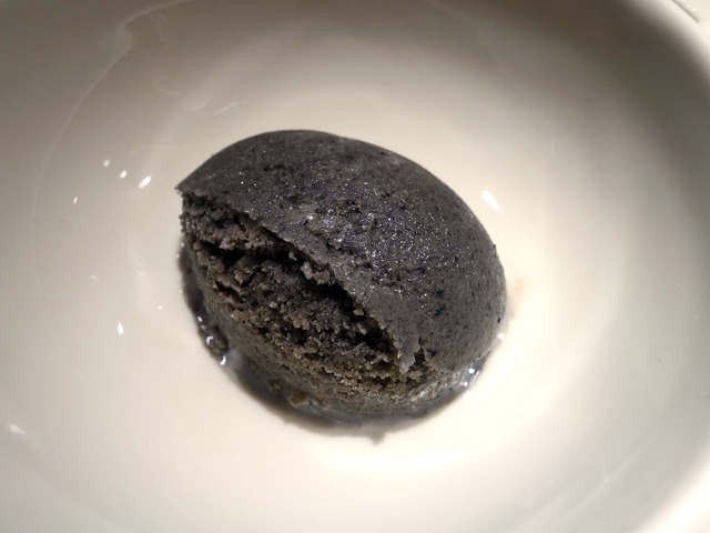 甘味_黒ゴマアイス 1_edit