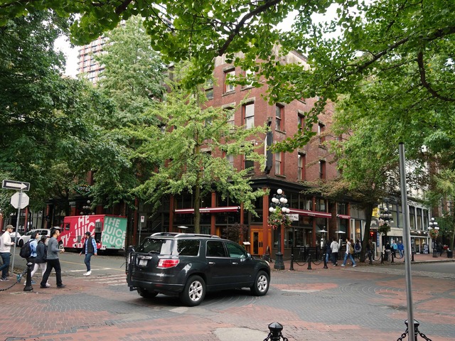 Water St と Abbott St の交差点 1_edit