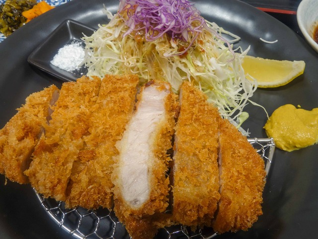 厚揚げ 六白黒豚ロースかつ膳 1_edit