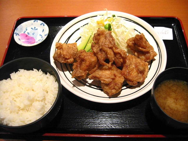 とりの唐揚げ定食 1_edit