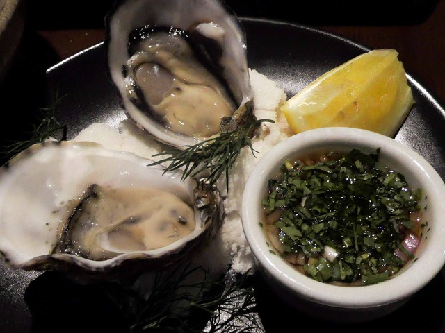 Oysters (natural) 1_edit