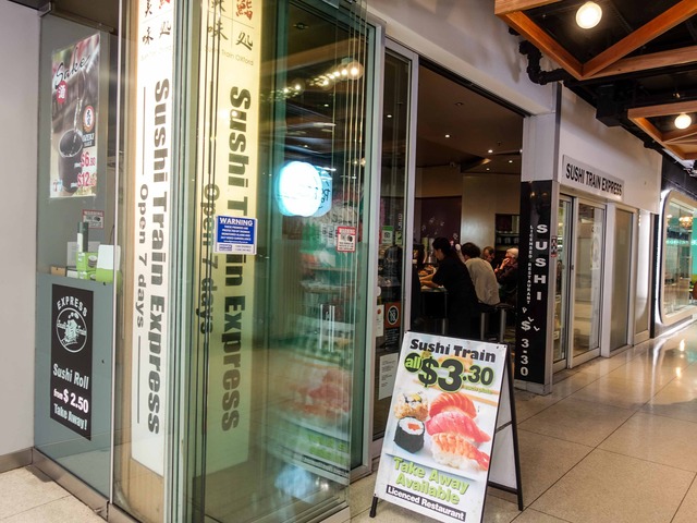 Sushi Train 1_edit