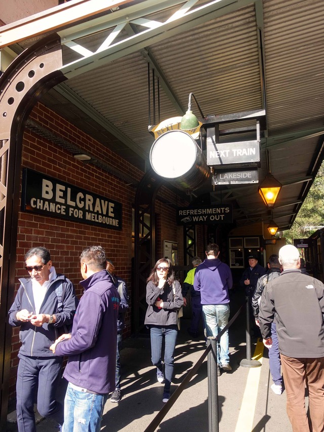 Belgrave 駅 9_edit