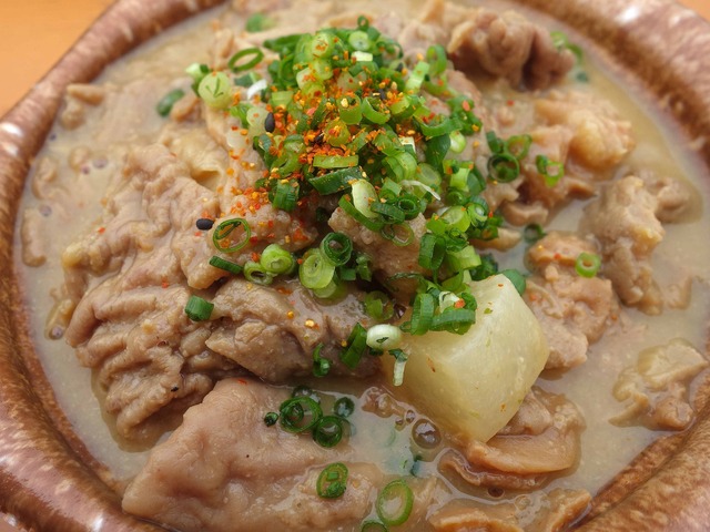 馬肉のホルモン煮込み 4_edit