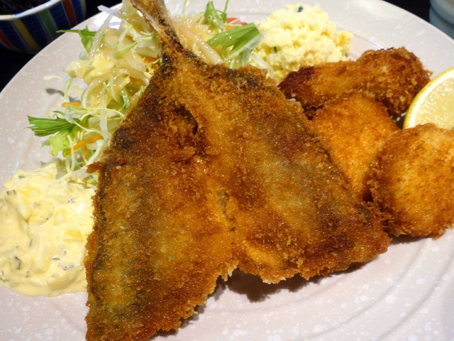 本日のフライ定食(アジ,ホタテ,牡蠣) 2_edit