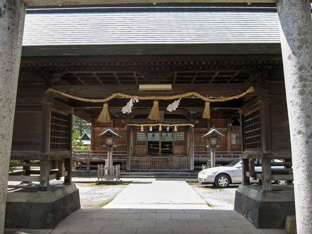 須衛都久神社_edit