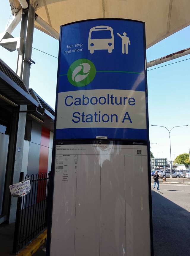 バス亭（Caboolture Station A）_edit