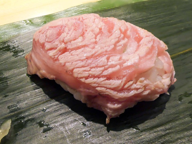 マグロの頭肉_edit