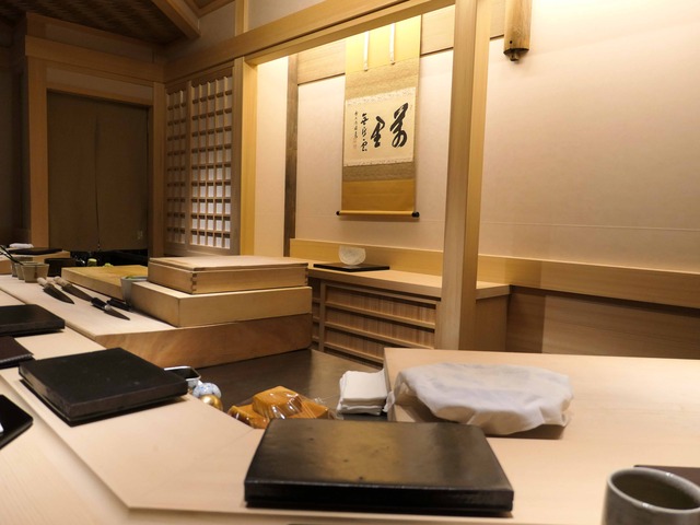 店内 2_edit