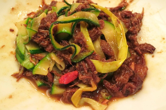 4種の野菜のパスタ仕立て 牛スジ肉のラグーソース 4_edit