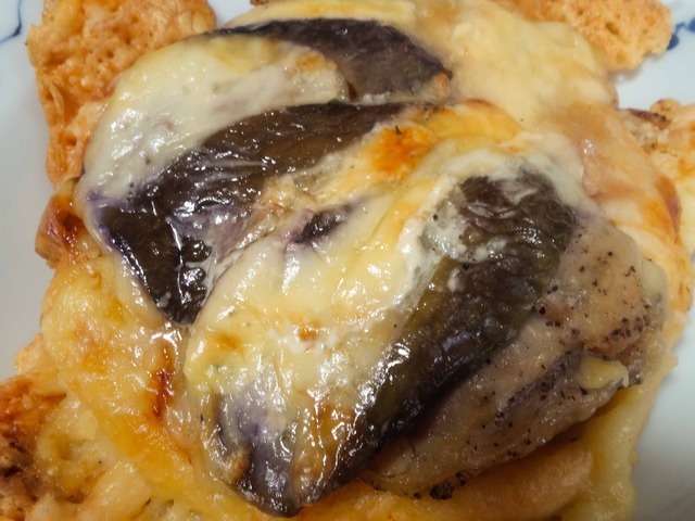 揚げナスチキン,肉ミソのピザ 1_edit